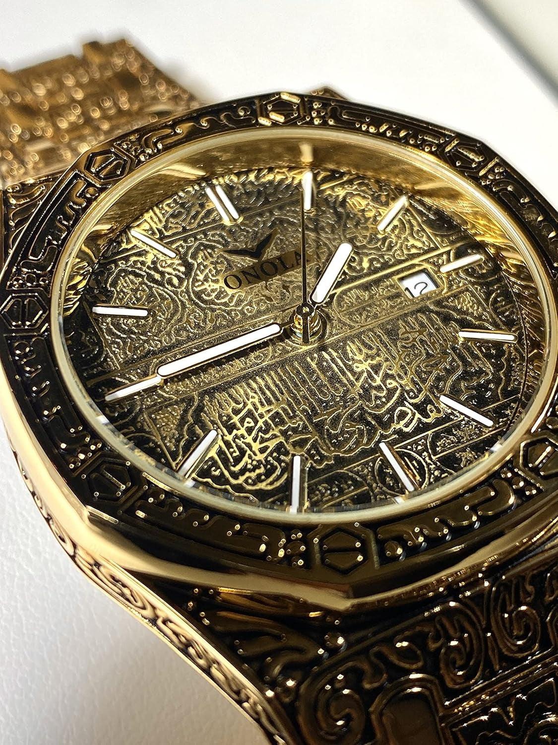 Elite Black & Gold Hexa Dial Men’s Watch Set – Bold Design with Bracelet & Calendar